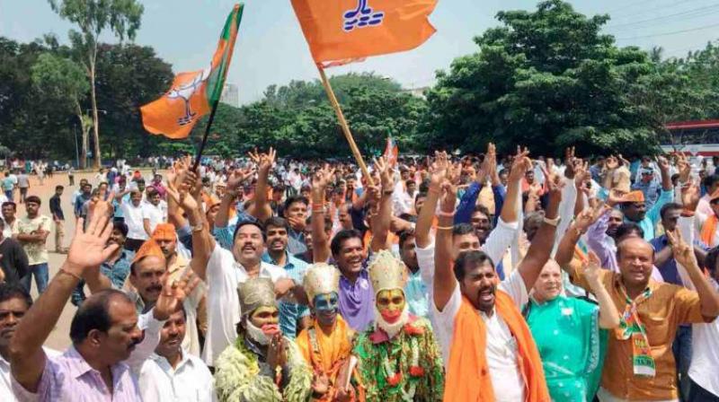 BJP bandh in Karnataka evokes dull response BJP bandh in Karnataka evokes dull response