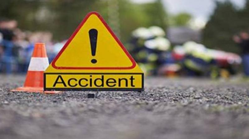 20 children were Monday injured when a truck rammed into a school bus 20 children were Monday injured when a truck rammed into a school bus