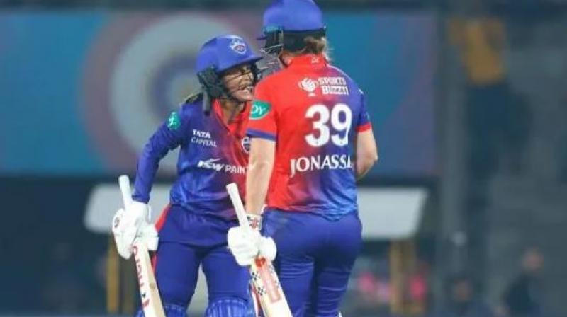 DC Thrashes RCB by 6 Wickets