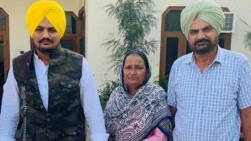 Sidhu Moose Wala's Parents 