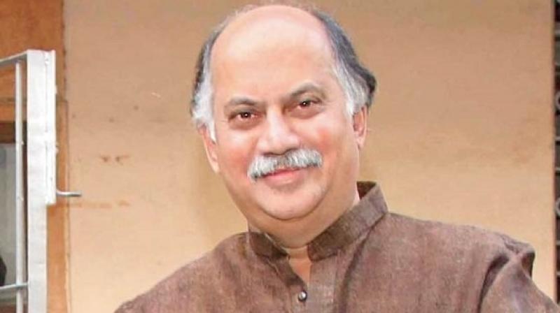 Senior Congress leader Gurudas Kamat died today