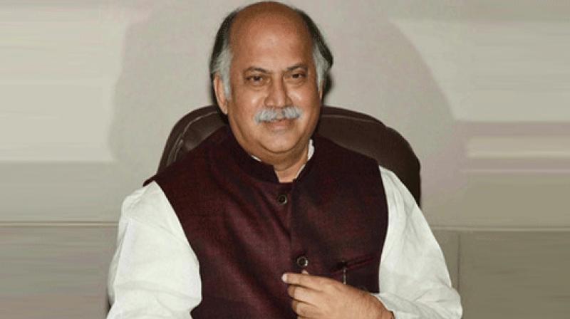 Political leaders condoled the death of senior Congress leader Gurudas Kamat