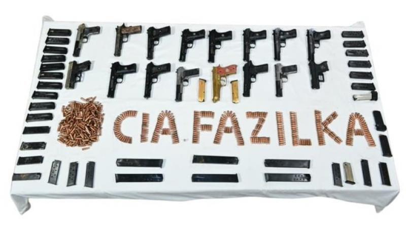 Fazilka Police Busts Cross-Border Weapon Smuggling Module With Links To Pakistan, 2 Arrested Fazilka Police Busts Cross-Border Weapon Smuggling Module With Links To Pakistan, 2 Arrested