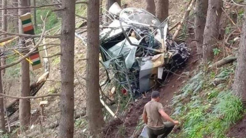 HELICOPTER CRASH-LANDS AT J&K's UDHAMPUR - 2 DEAD HELICOPTER CRASH-LANDS AT J&K's UDHAMPUR - 2 DEAD