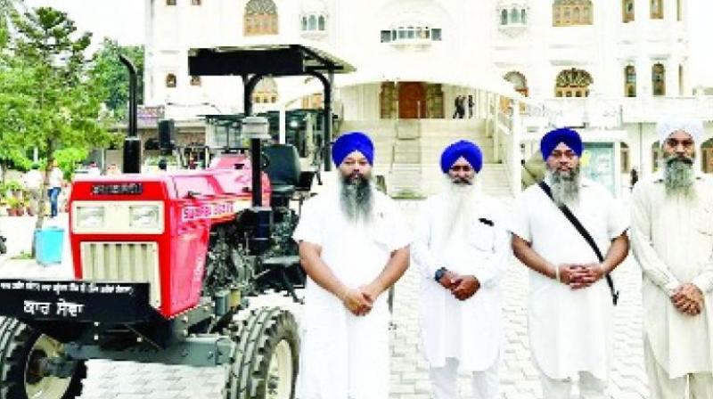 Tractor donated at Gurdwara Singh Shaheedan Sohana