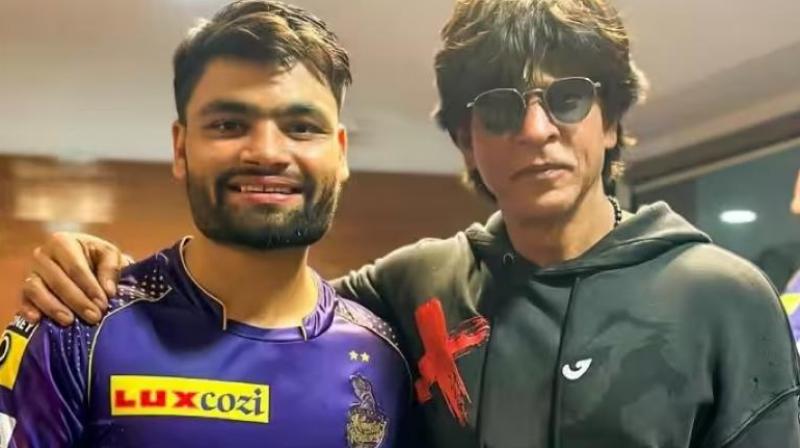 Shah Rukh Khan with Rinku Singh 