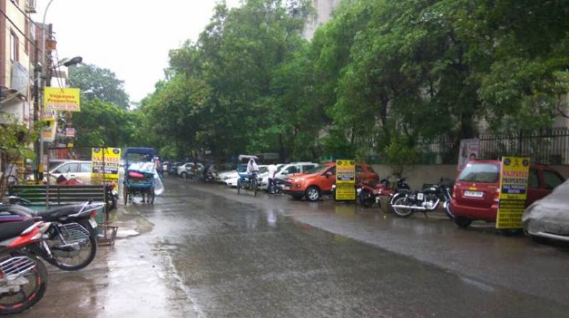 Delhi witnessed light rain