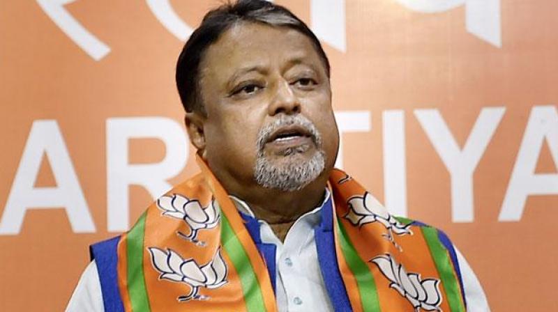 Mukul Roy kin held for job racket Mukul Roy kin held for job racket