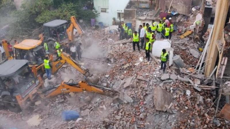 Building Collapse in Jamnagar, Gujarat Building Collapse in Jamnagar, Gujarat
