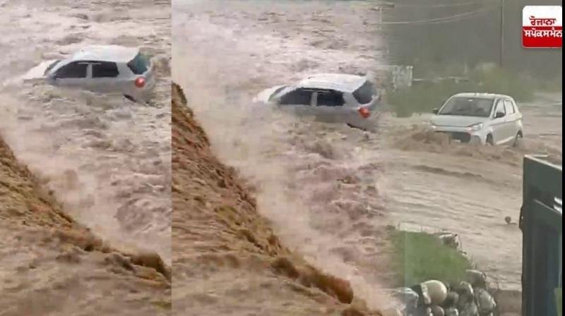 Uttarakhand: Landslide Hits Vikasnagar, Car Swept Away in Flash Flood Uttarakhand: Landslide Hits Vikasnagar, Car Swept Away in Flash Flood