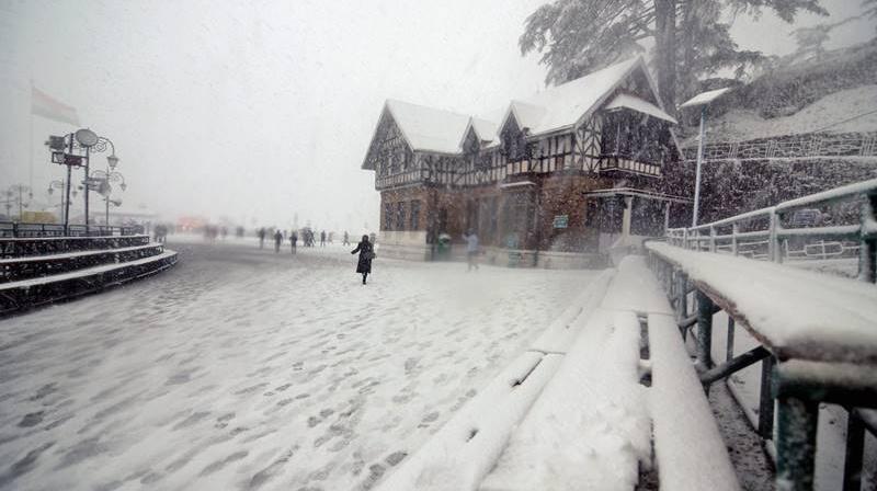 Snowfall in Shimla Snowfall in Shimla
