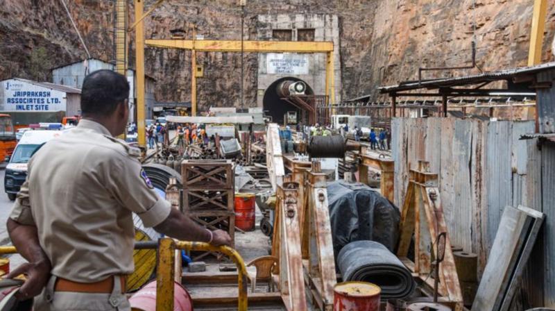 Telangana Tunnel Rescue Operation: Rescue Efforts Intensify for Eight Trapped Workers Telangana Tunnel Rescue Operation: Rescue Efforts Intensify for Eight Trapped Workers