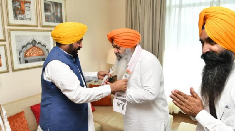  Jagwinder Pal Singh Jagga Joins AAP