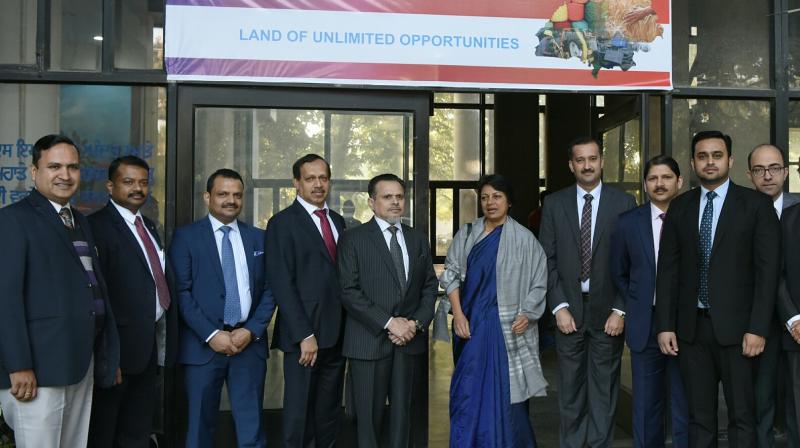 Additional Chief Secretary Investment Promotion Vini Mahajan welcoming the delegation of Lulu Group