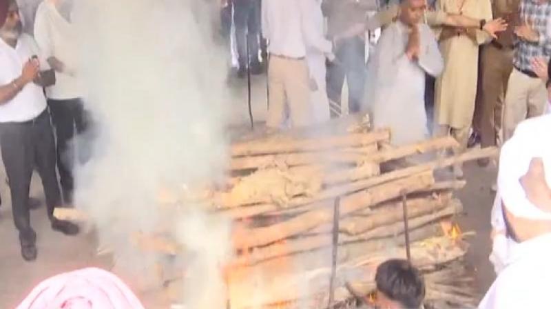 Jaswinder Bhalla News LIVE Last Rites Cremation Death Latest News Today Jaswinder Bhalla News LIVE Last Rites Cremation Death Latest News Today