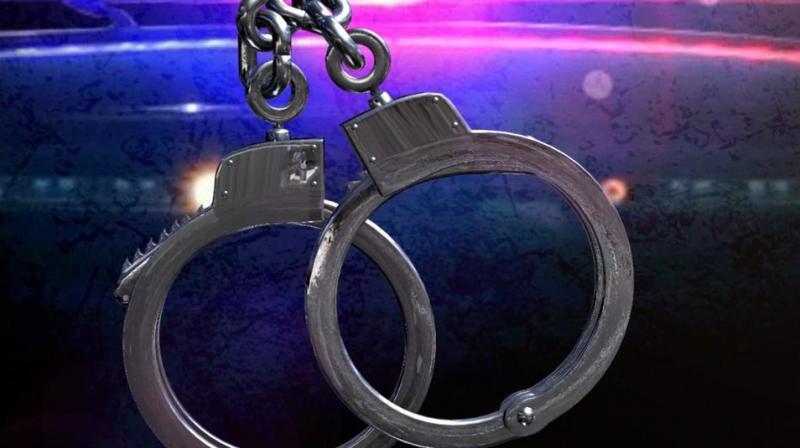 11 Indians arrested for gambling 11 Indians arrested for gambling