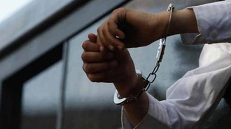 Builder arrested for duping Builder arrested for duping