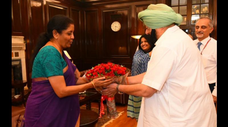  Nirmala Sitharaman and Captain Amarinder Singh