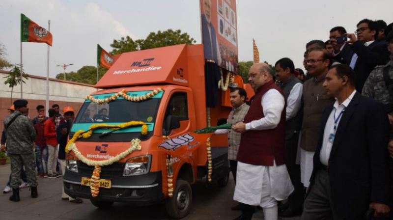 Amit Shah flags off 'NaMo Rath' Amit Shah flags off 'NaMo Rath'