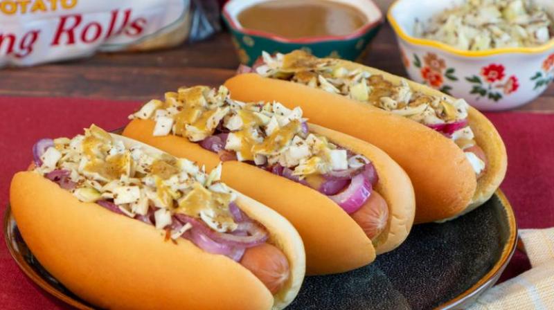 Easy Recipe: Hot Dogs