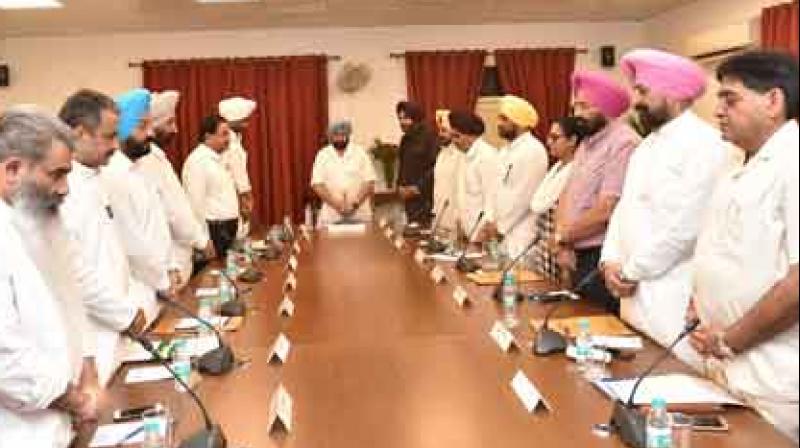 Punjab Cabinet observes 2-Minute silence in memory of Balramji Dass Tandon Punjab Cabinet observes 2-Minute silence in memory of Balramji Dass Tandon