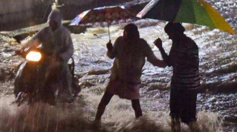 Heavy rains lash Telangana Heavy rains lash Telangana