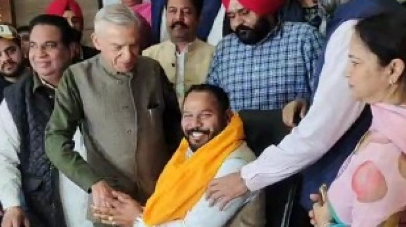 AAP's Kuldeep Kumar take charge as Chandigarh mayor 