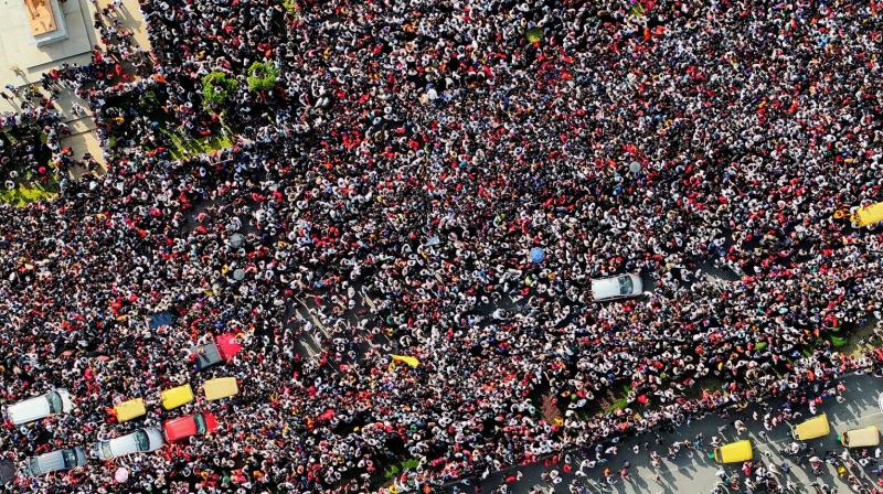 RCB Victory Parade Turns Tragic As Stampede Near Chinnaswamy Stadium Leaves 4 Dead, 15 Injured RCB Victory Parade Turns Tragic As Stampede Near Chinnaswamy Stadium Leaves 4 Dead, 15 Injured