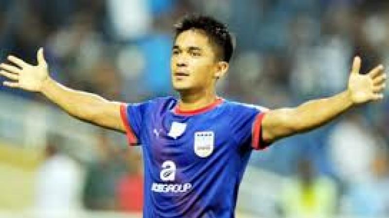 Rathore Tendulkar lead accolades for Chhetri Rathore Tendulkar lead accolades for Chhetri