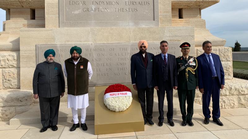 Capt Pays Homage To WWI Soldiers Capt Pays Homage To WWI Soldiers