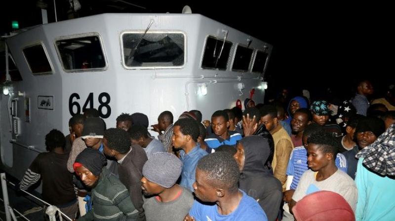 Nearly 1,000 migrants rescued off Nearly 1,000 migrants rescued off