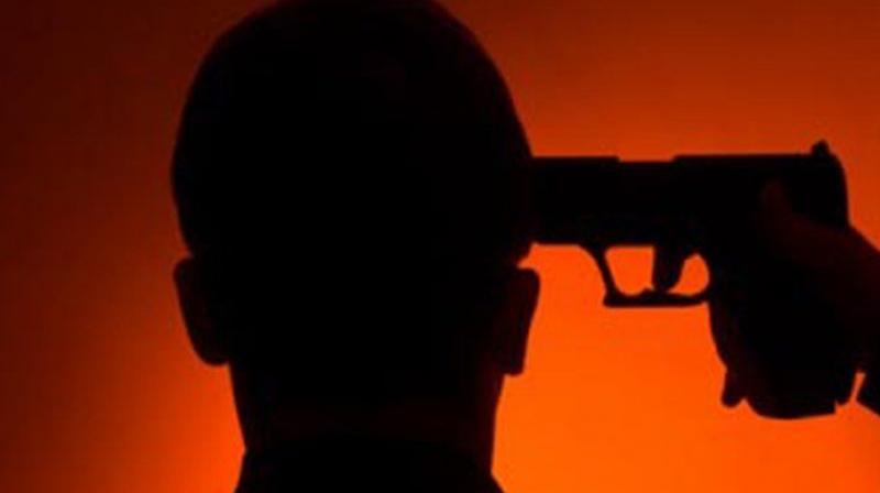 A police officer allegedly committed suicide by shooting himself A police officer allegedly committed suicide by shooting himself