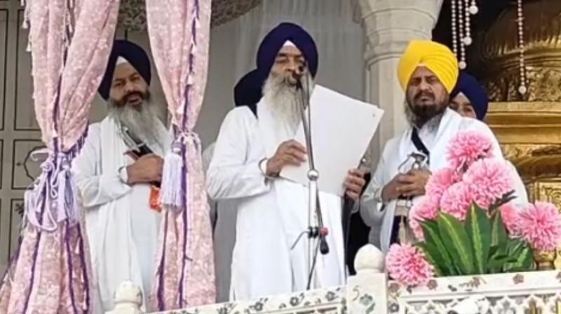 Sukhbir Singh Badal summoned by Sri Akal Takht Sahib, asked to give explanation within 15 days Sukhbir Singh Badal summoned by Sri Akal Takht Sahib, asked to give explanation within 15 days