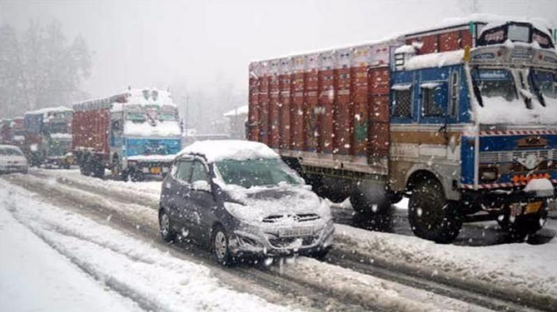 Jammu-Srinagar national highway remained closed Jammu-Srinagar national highway remained closed