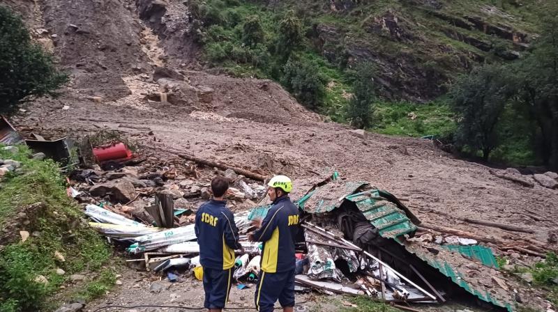 Landslide Hits Labour Camp in Uttarakhand’s Silai Band on Yamunotri Highway; 9 Missing, Rescue Operations Underway Landslide Hits Labour Camp in Uttarakhand’s Silai Band on Yamunotri Highway; 9 Missing, Rescue Operations Underway