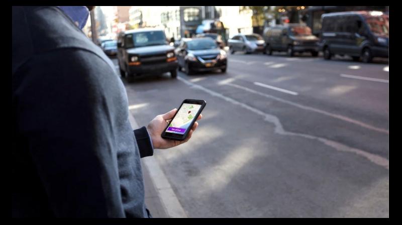 Centre Questions Uber, Ola Over Alleged Dual Pricing Based on Phone Models Centre Questions Uber, Ola Over Alleged Dual Pricing Based on Phone Models