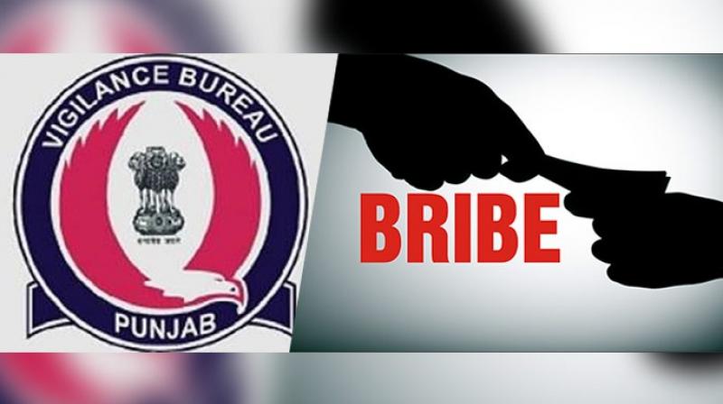 Vigilance Bureau nabbed clerk of Punjab Roadways red-handed in bribe case Vigilance Bureau nabbed clerk of Punjab Roadways red-handed in bribe case