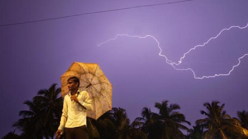 Light rains in parts of UP Light rains in parts of UP
