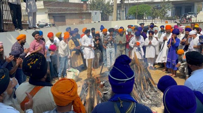 NRI Nihang Pardeep Singh Cremated 