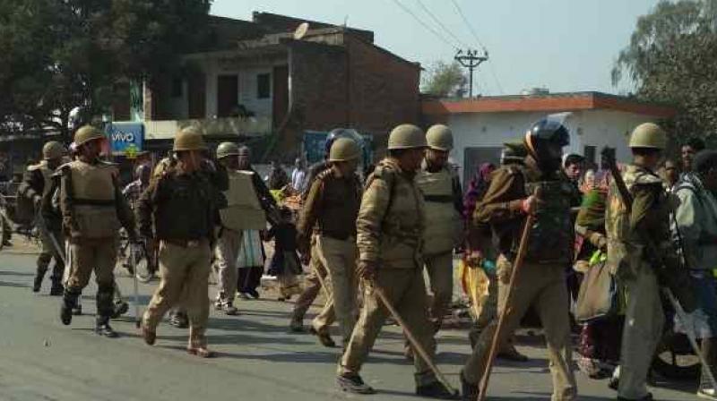 3 injured in clash between two transgender groups in UP 3 injured in clash between two transgender groups in UP