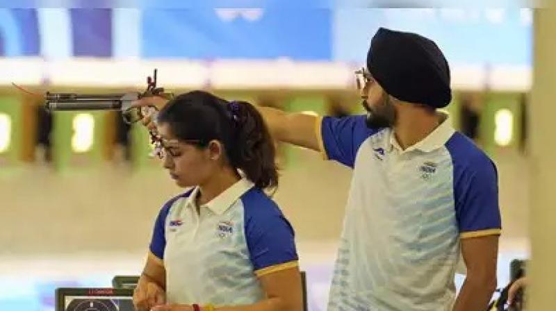Paris Olympics 2024: Sarabjot Singh and Manu Bhaker Win Bronze Medal in 10m Air Pistol Mixed Team Paris Olympics 2024: Sarabjot Singh and Manu Bhaker Win Bronze Medal in 10m Air Pistol Mixed Team