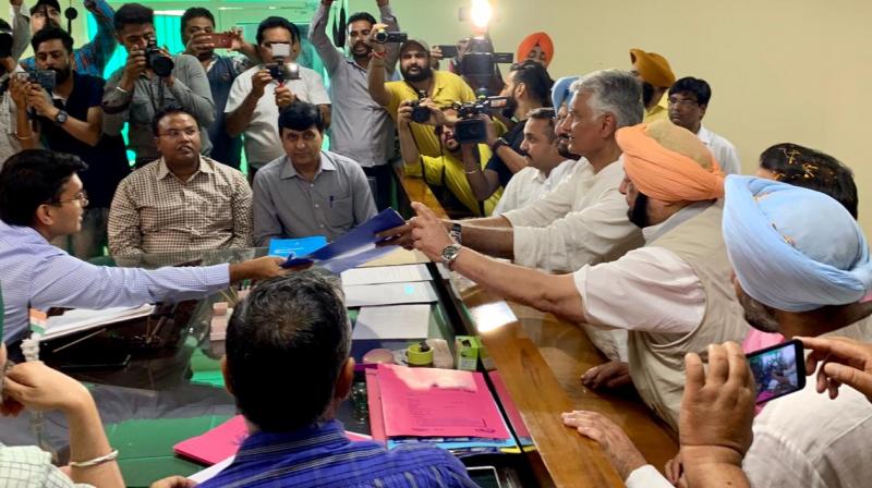 Captain Amarinder Singh on Friday said Sunny Deol was just a `filmi fauji’ Captain Amarinder Singh on Friday said Sunny Deol was just a `filmi fauji’