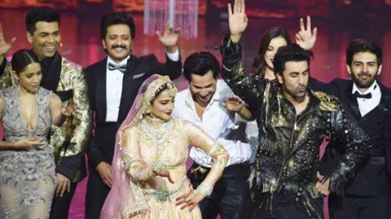 Rekha, Ranbir mesmerise audience with spellbinding performances at IIFA Rekha, Ranbir mesmerise audience with spellbinding performances at IIFA