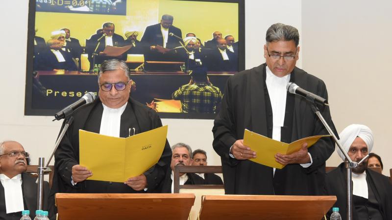Chief Justice Administers Oath
