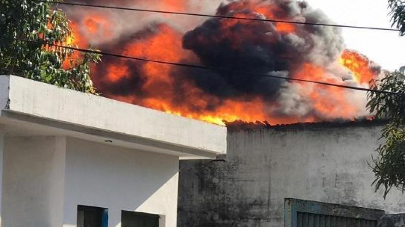 Massive fire breaks out in Mohali