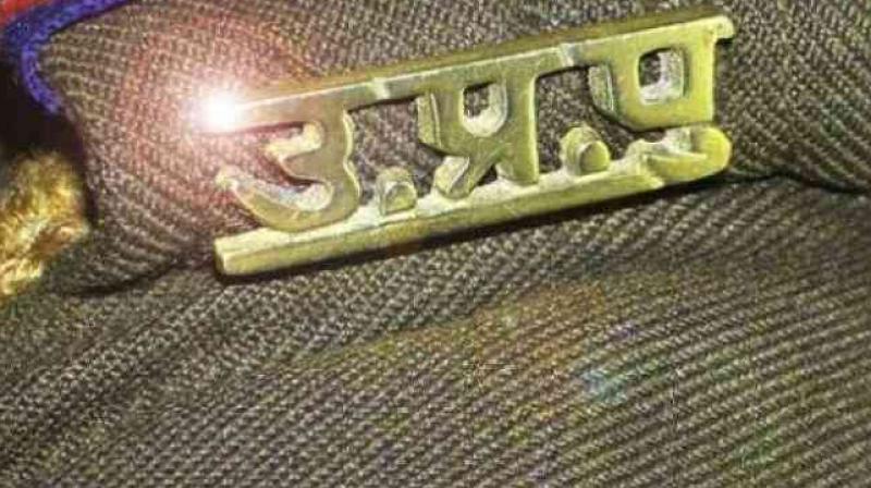 Police stop wedding of minor girl in UP Police stop wedding of minor girl in UP