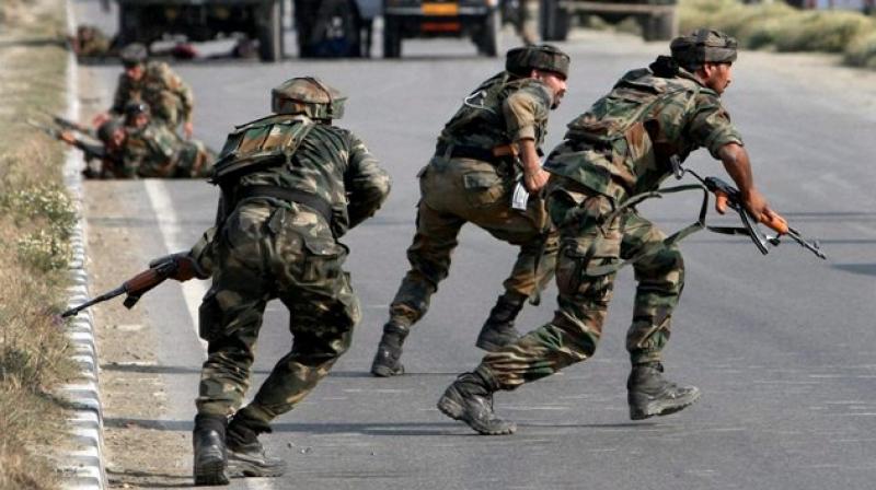 Militants attack CRPF party