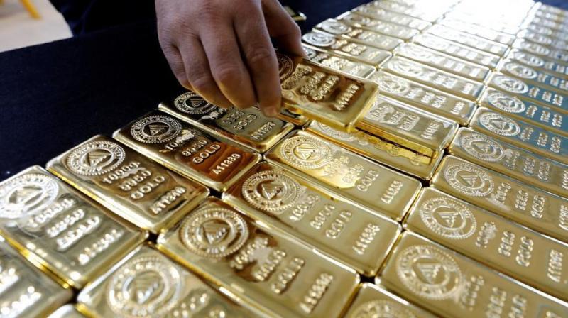 14 people arrested for gold smuggling