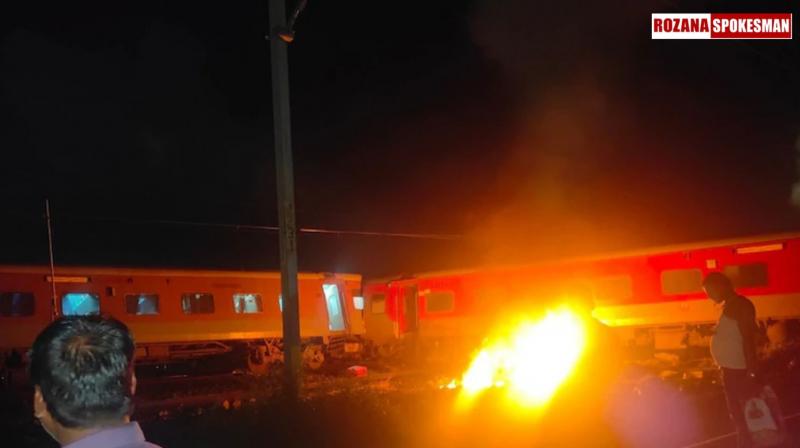 Mysuru Darbhanga Express Train Derailment News: 7-8 people injured Mysuru Darbhanga Express Train Derailment News: 7-8 people injured