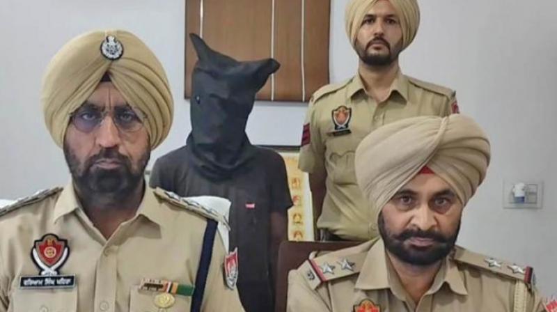 Punjab Police with Accused Punjab Police with Accused